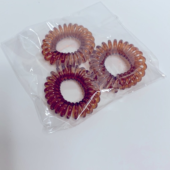 Brown Phone Cord Hair Ties | Bundle of 3 | Ponytail Hair Coils No Crease NWT - Picture 2 of 7